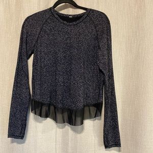 Lululemon long sleeve with open back